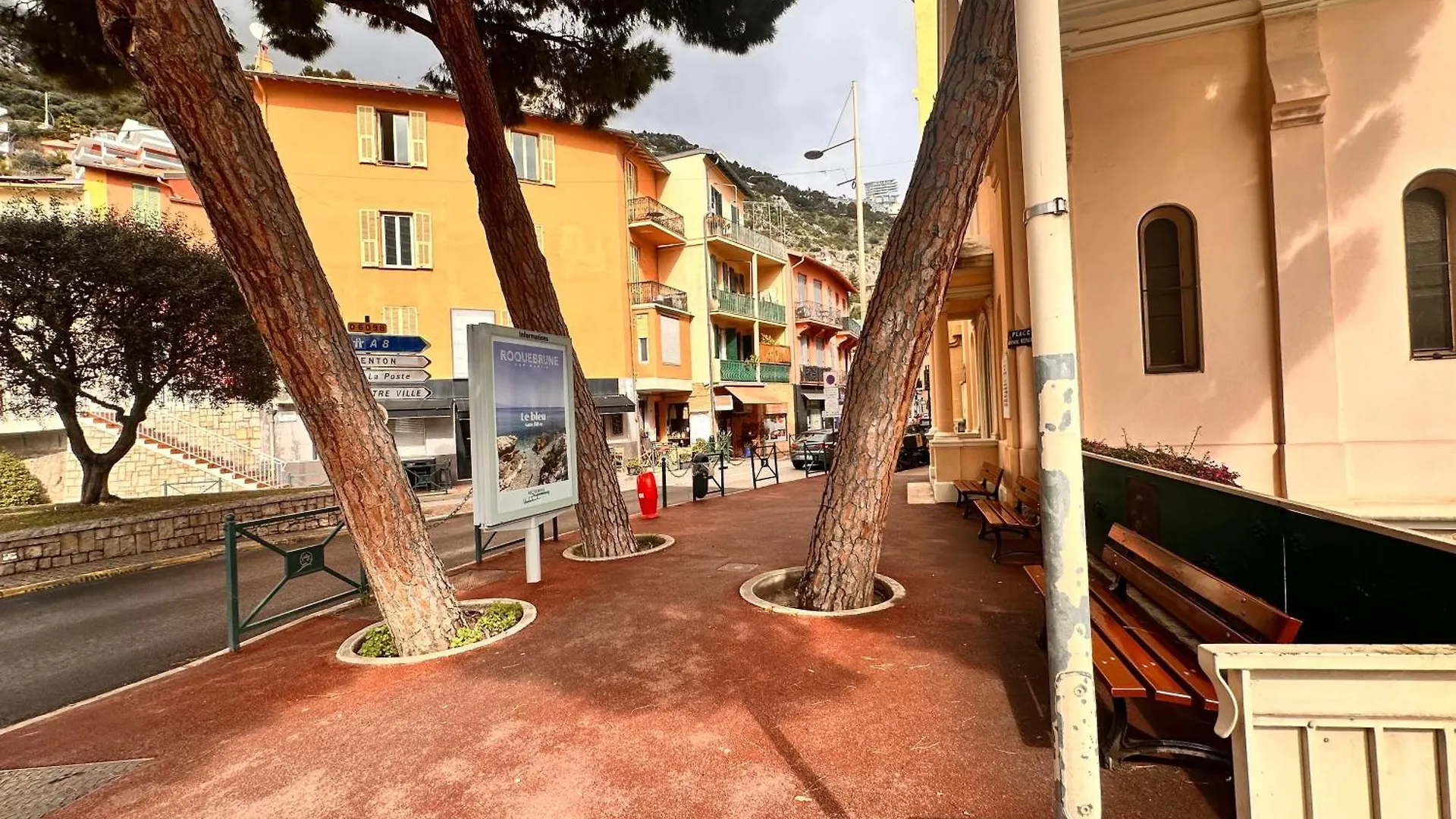 Courts & Coasts Few Steps From Tennis Courts, Country Club And Montecarlo Beach Roquebrune-Cap-Martin