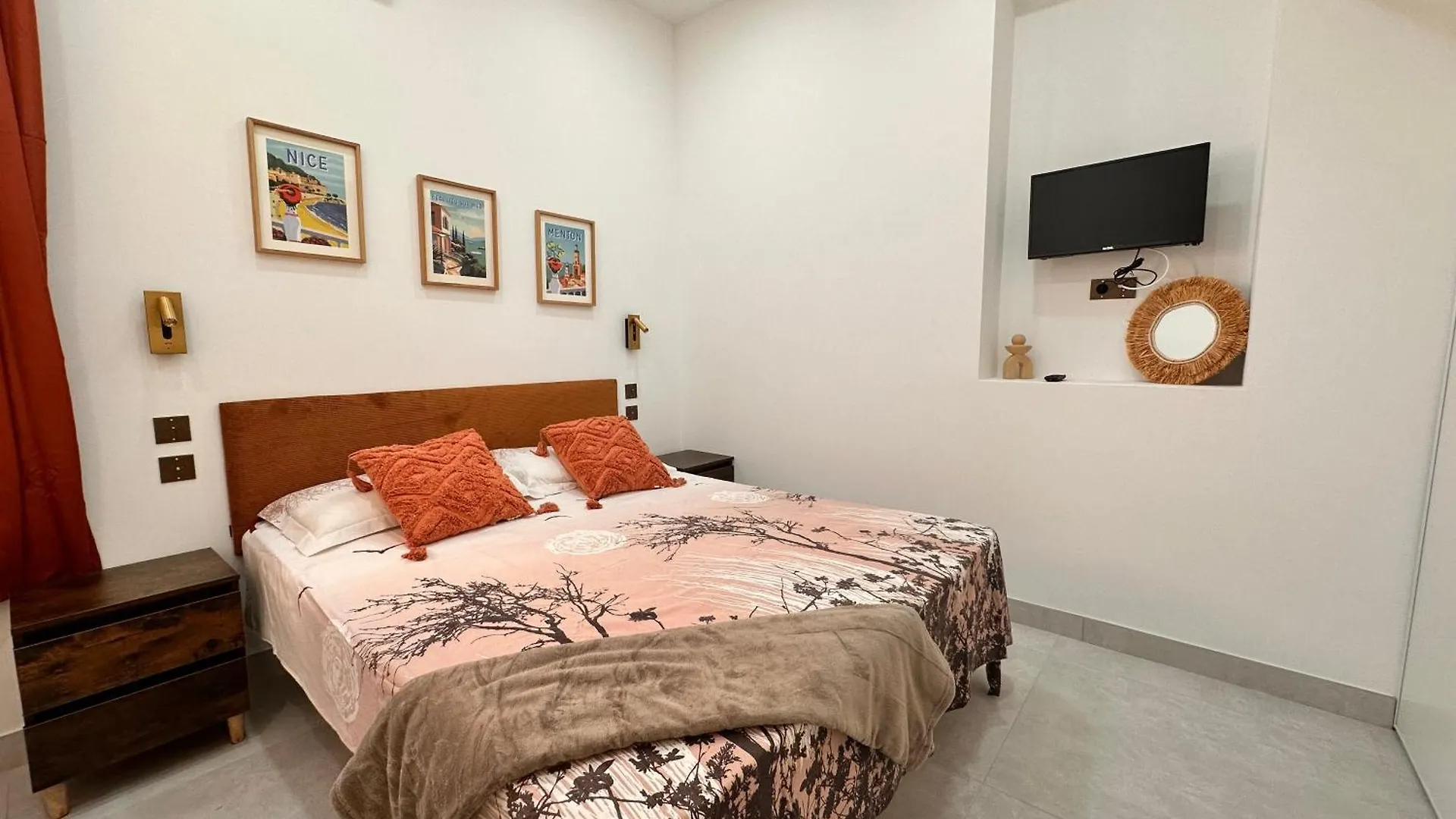 Courts & Coasts Few Steps From Tennis Courts, Country Club And Montecarlo Beach Roquebrune-Cap-Martin 0*,  France