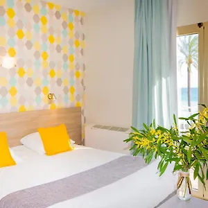 3* Szálloda Et Reine D'azur